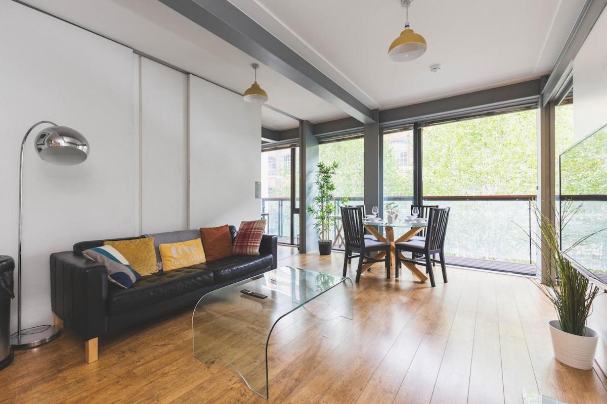 2Bed Stratford Apt With Easy Access To Central London, O2, Excel, Parking Nearby Екстер'єр фото