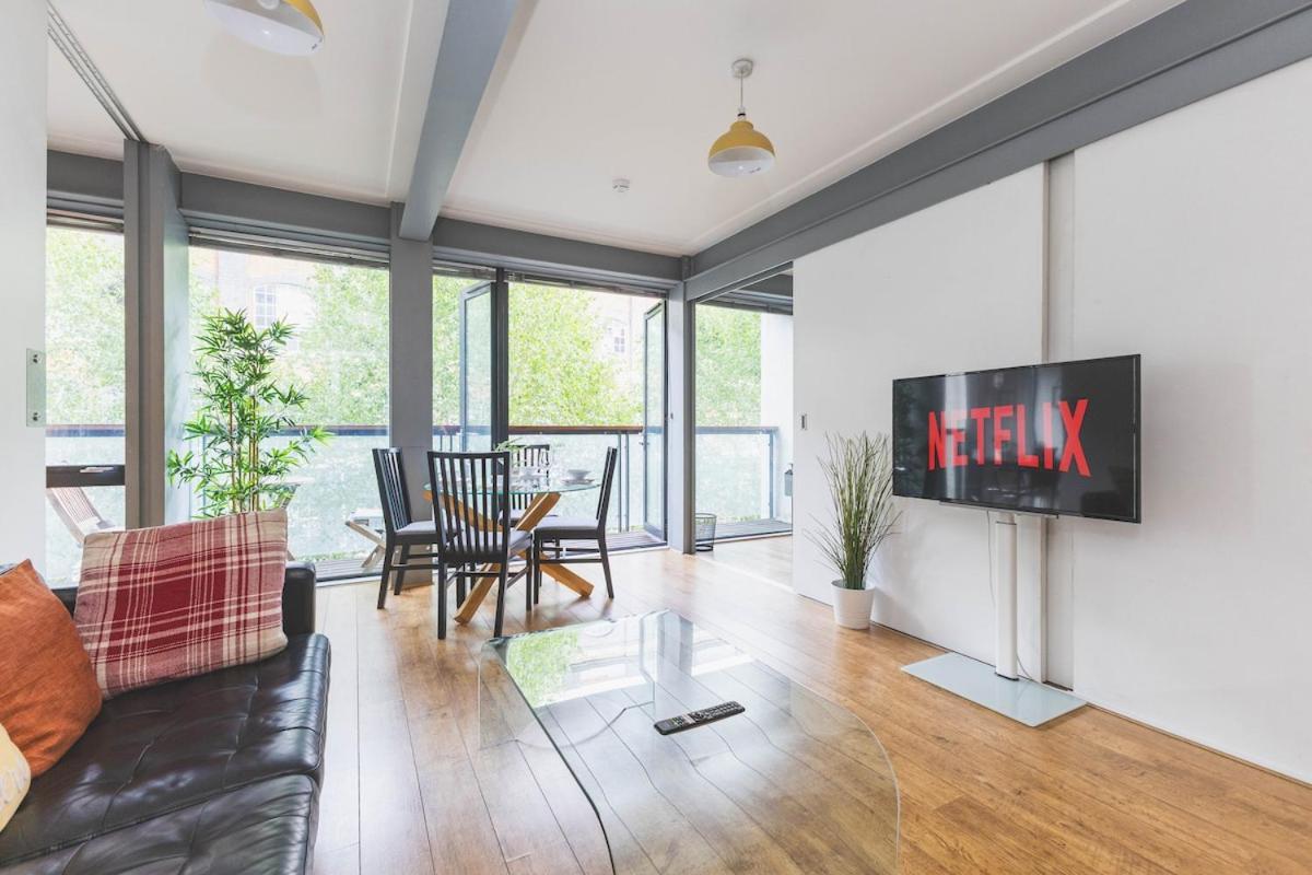 2Bed Stratford Apt With Easy Access To Central London, O2, Excel, Parking Nearby Екстер'єр фото